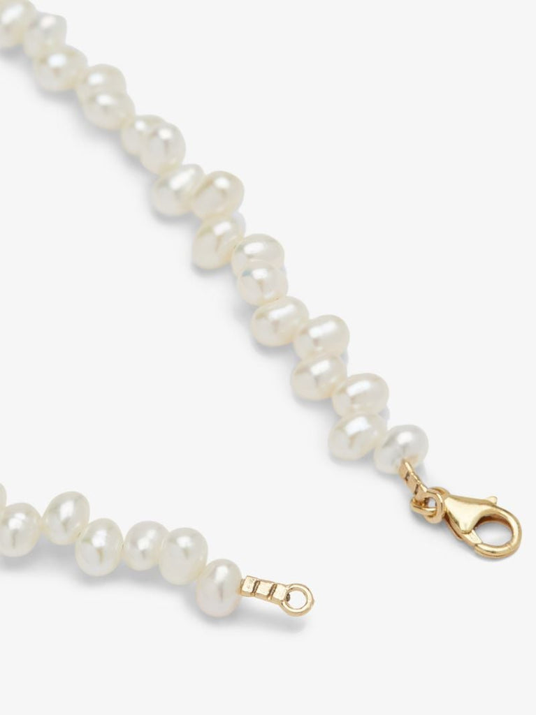 Gold-plated the Calliope Pearl Choker Necklace