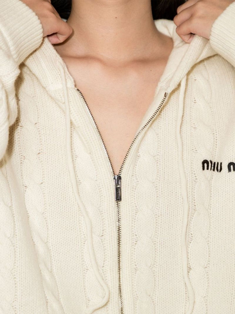 Cable Knit Zip-up Hoodie