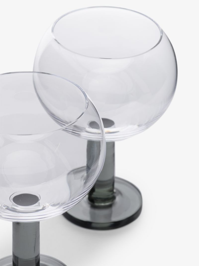 Grey Puck Balloon Glasses Set