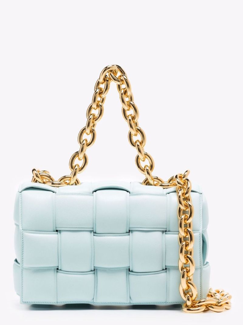 Blue the Chain Cassette Leather Shoulder Bag