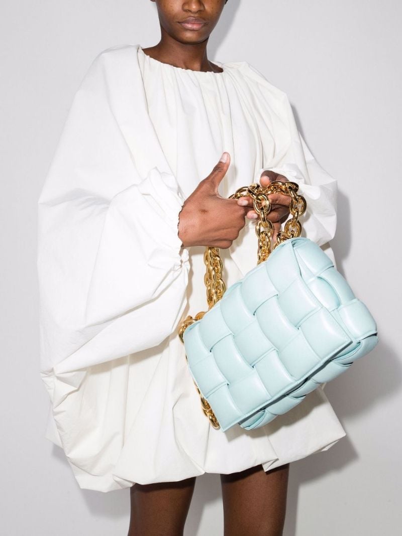 Blue the Chain Cassette Leather Shoulder Bag