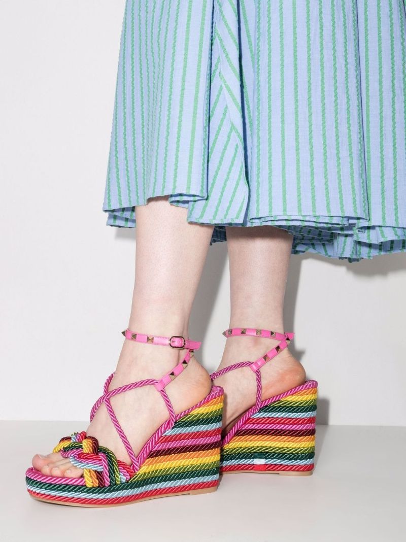 Pink Rockstud Torchon 115 Wedge Espadrilles