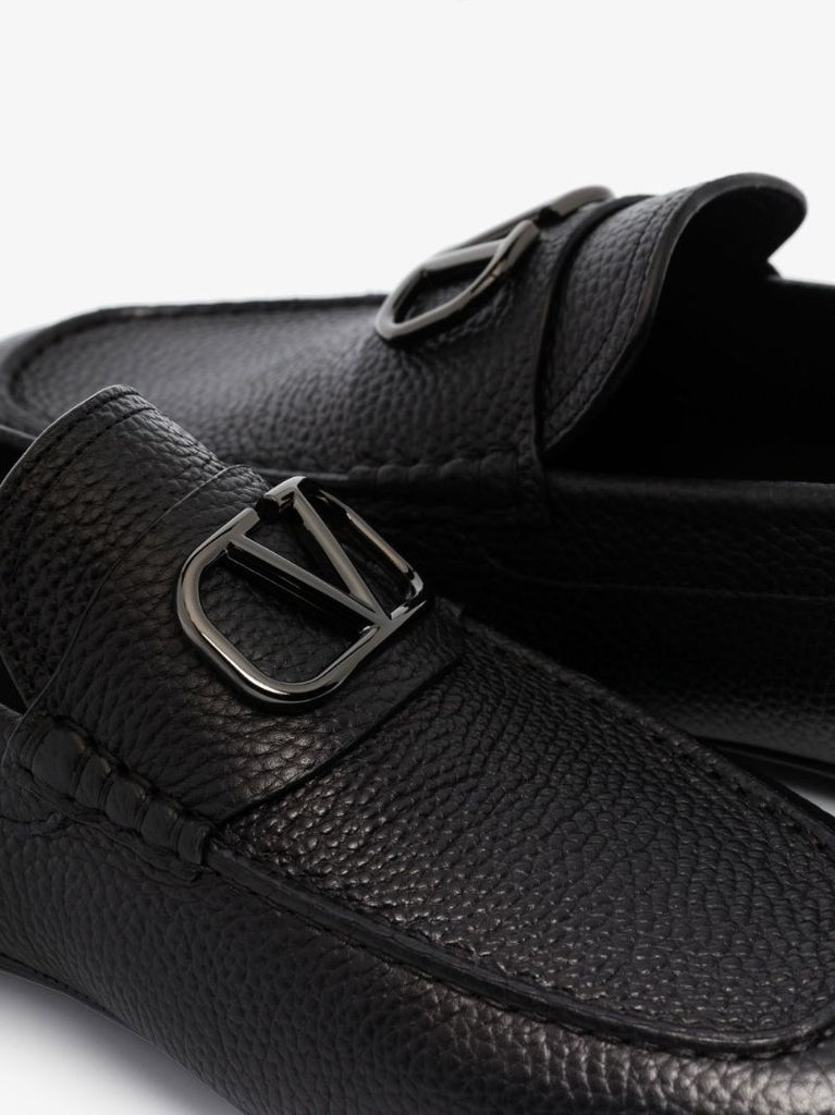 Black Vlogo Signature Leather Loafers