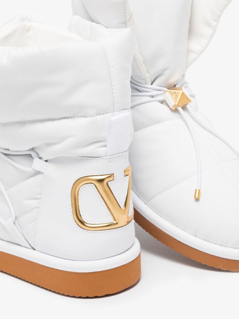 White Vlogo Signature Padded Snow Boots