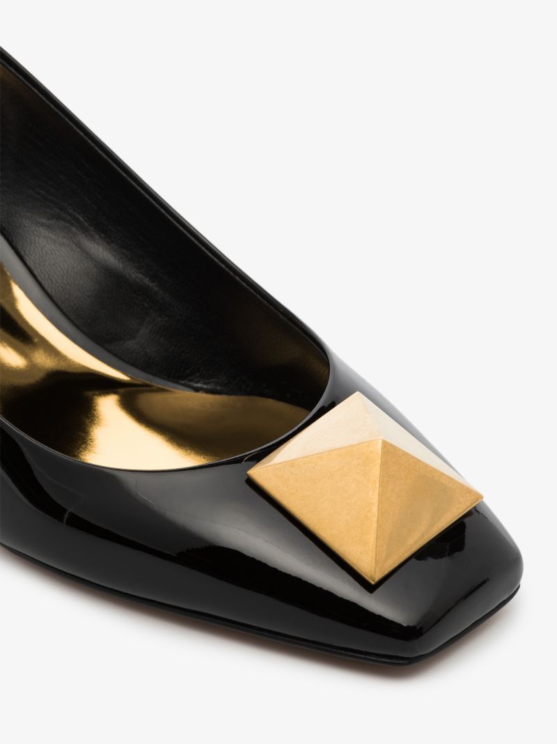 Black One Stud 60 Slingback Patent Leather Pumps