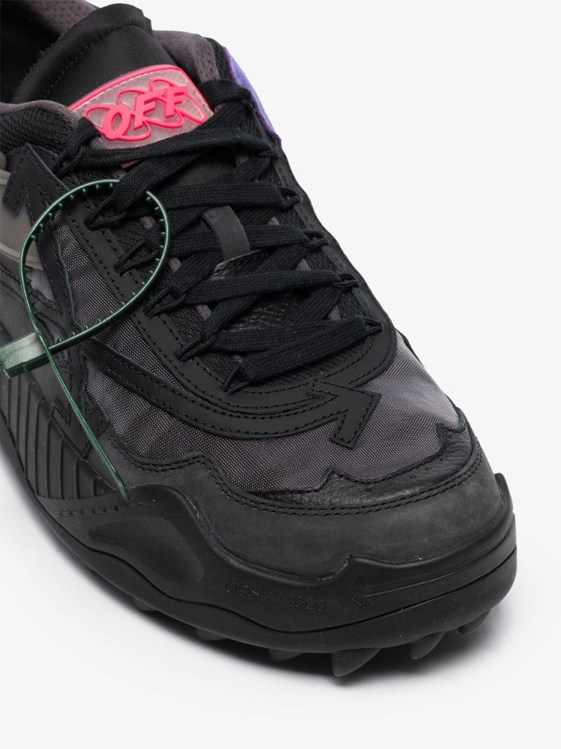 Black Odsy-1000 Low Top Sneakers