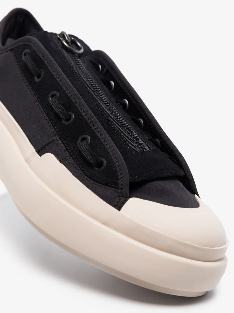 Black Ajatu Court Low Top Sneakers