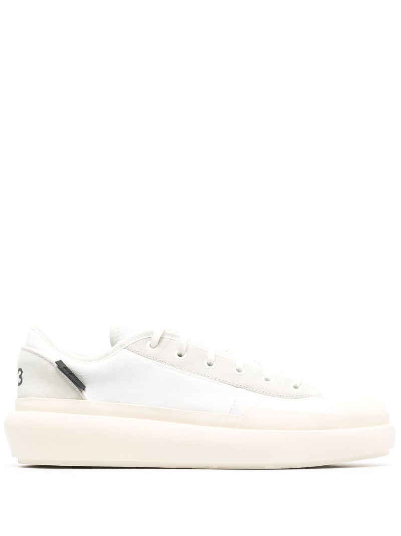 White Ajatu Leather Low-top Sneakers