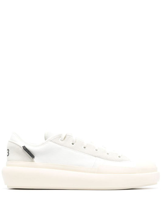 White Ajatu Leather Low-top Sneakers