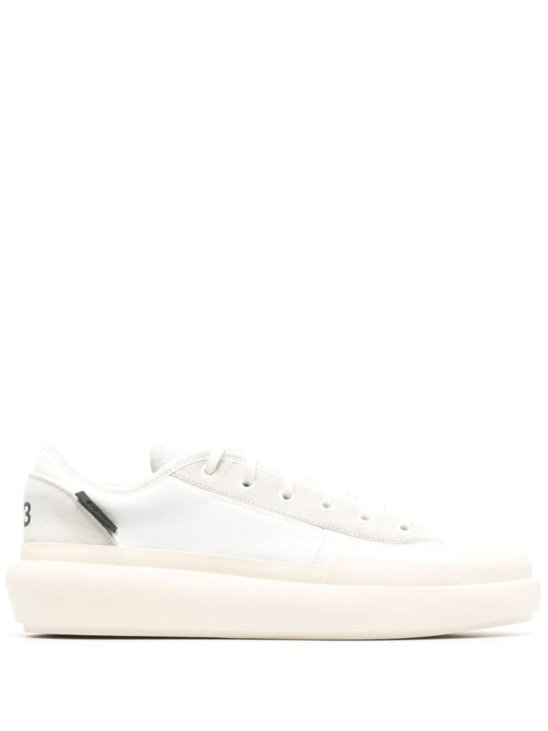 White Ajatu Leather Low-top Sneakers