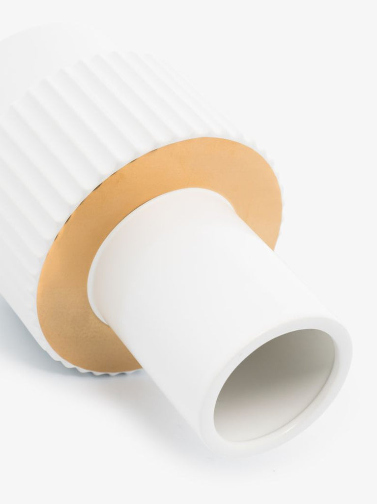 White Small Gear Vase