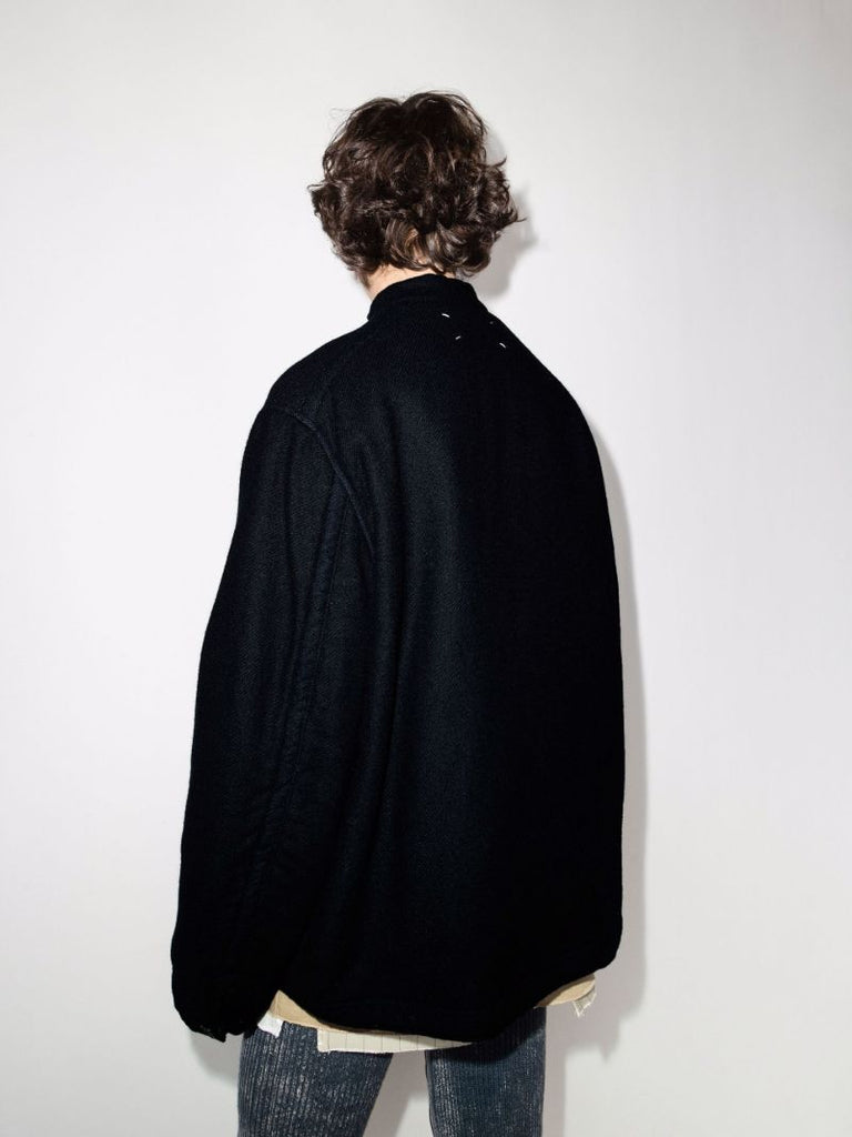 Collarless Button-down Jacket
