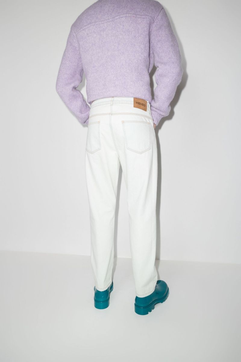 Mid-rise Tapered Jeans