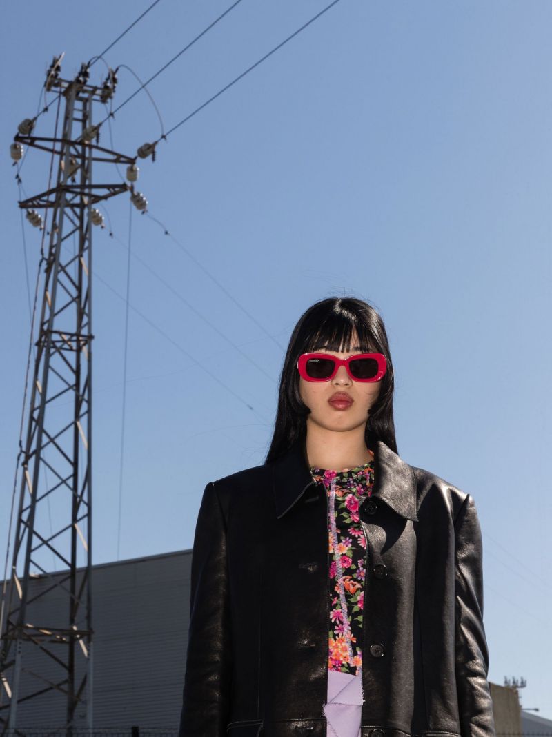 Red Carrara Rectangular Sunglasses