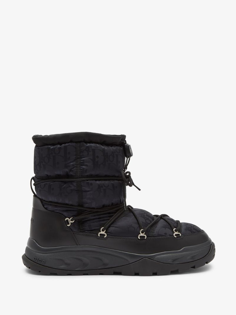 Black Monogram Snow Boots