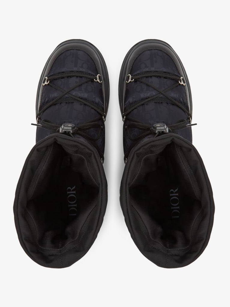 Black Monogram Snow Boots
