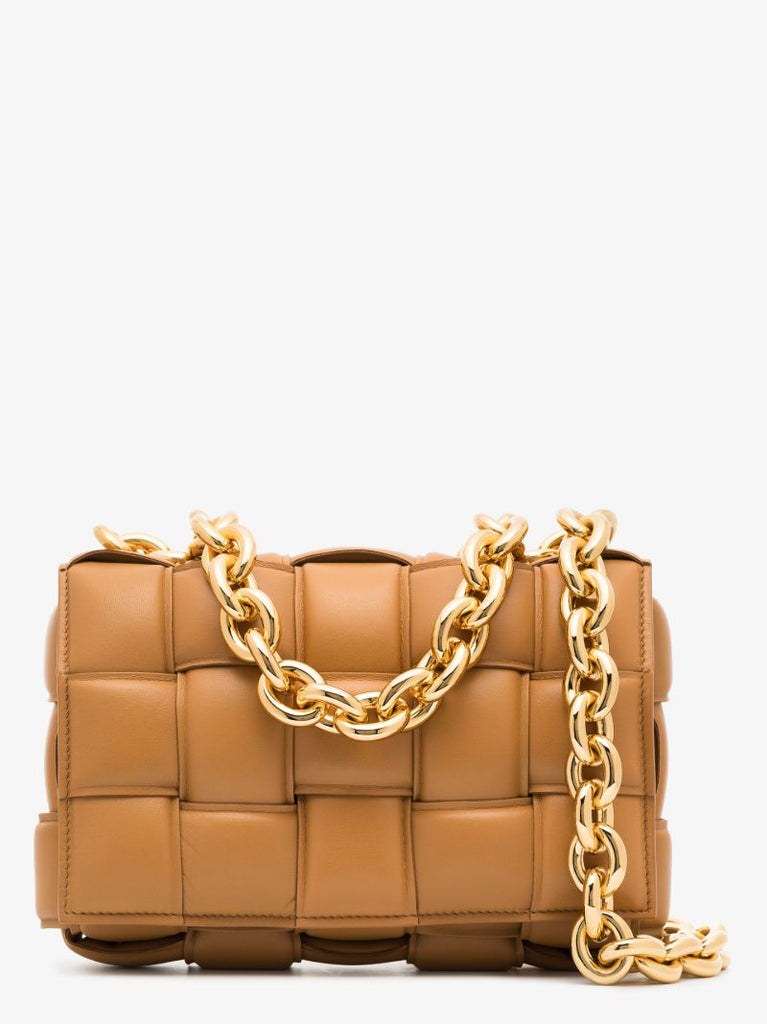 Neutral the Chain Cassette Leather Shoulder Bag