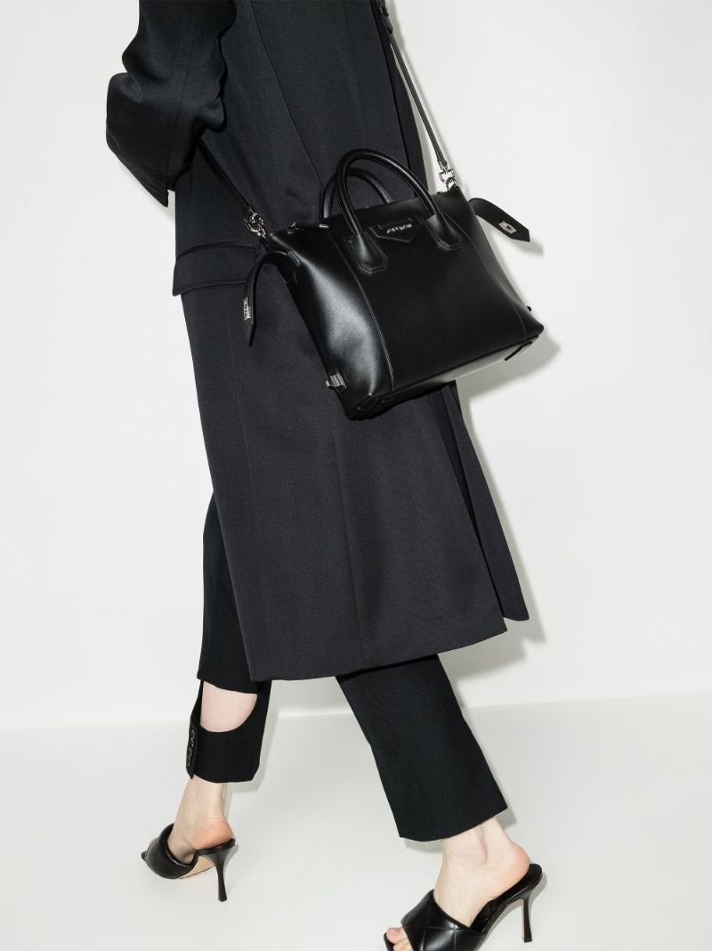 Black Antigona Soft Small Leather Tote Bag