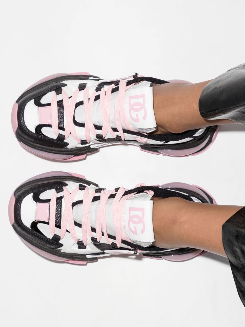 Black Airmaster Low Top Sneakers