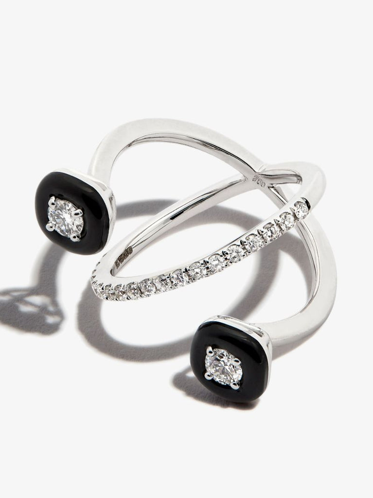 18k White Gold Oui Enamelled Diamond Ring