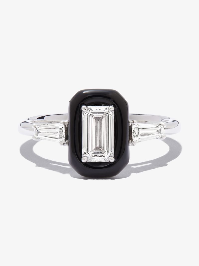 18k White Gold Oui Diamond Ring
