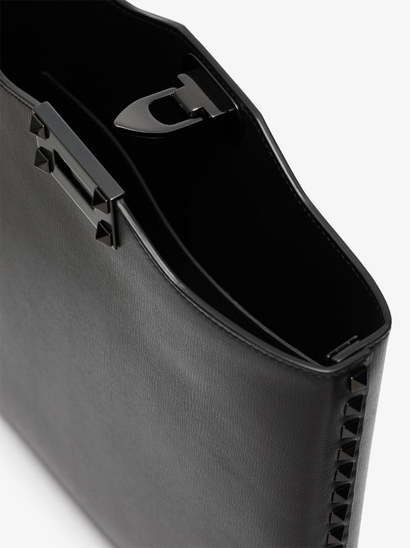 Black Rockstud Alcove Leather Shoulder Bag