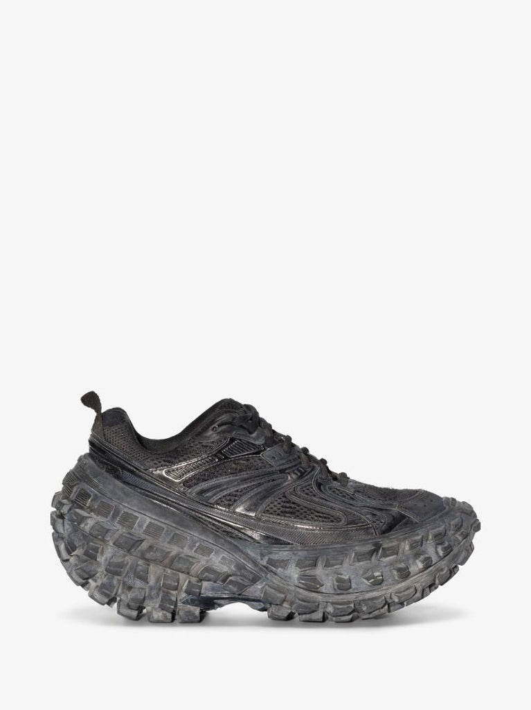 Black Bouncer Low-top Platform Sneakers