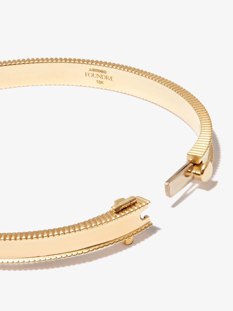 18k Yellow Gold Amate Love Coin Edge Diamond Bracelet