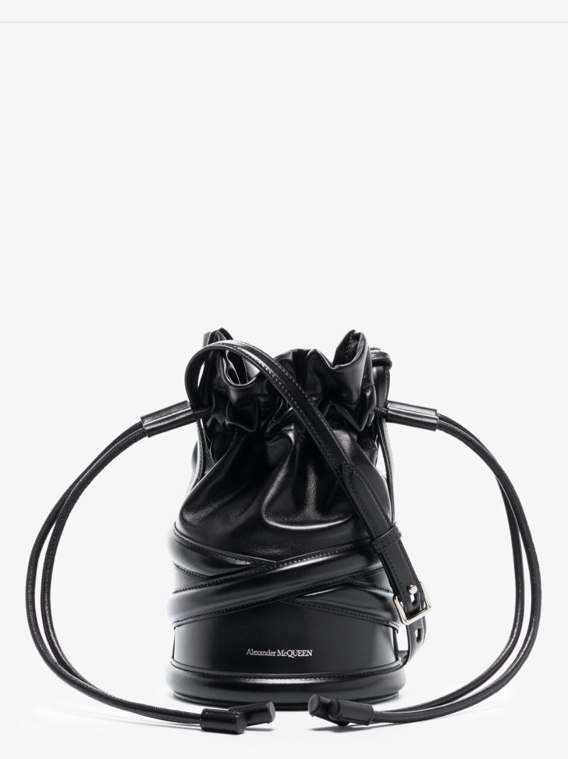 Black the Curve Leather Bucket Bag