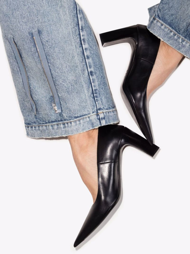 Black Blade 100 Leather Pumps