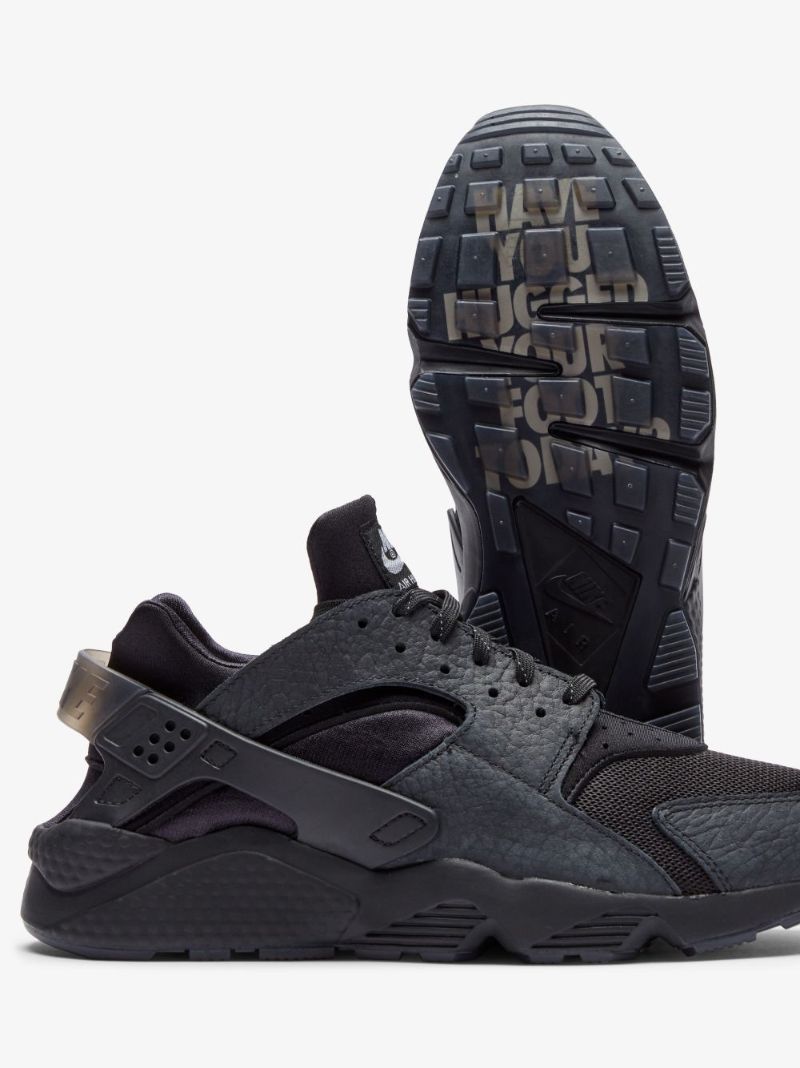 Black Air Huarache Sneakers