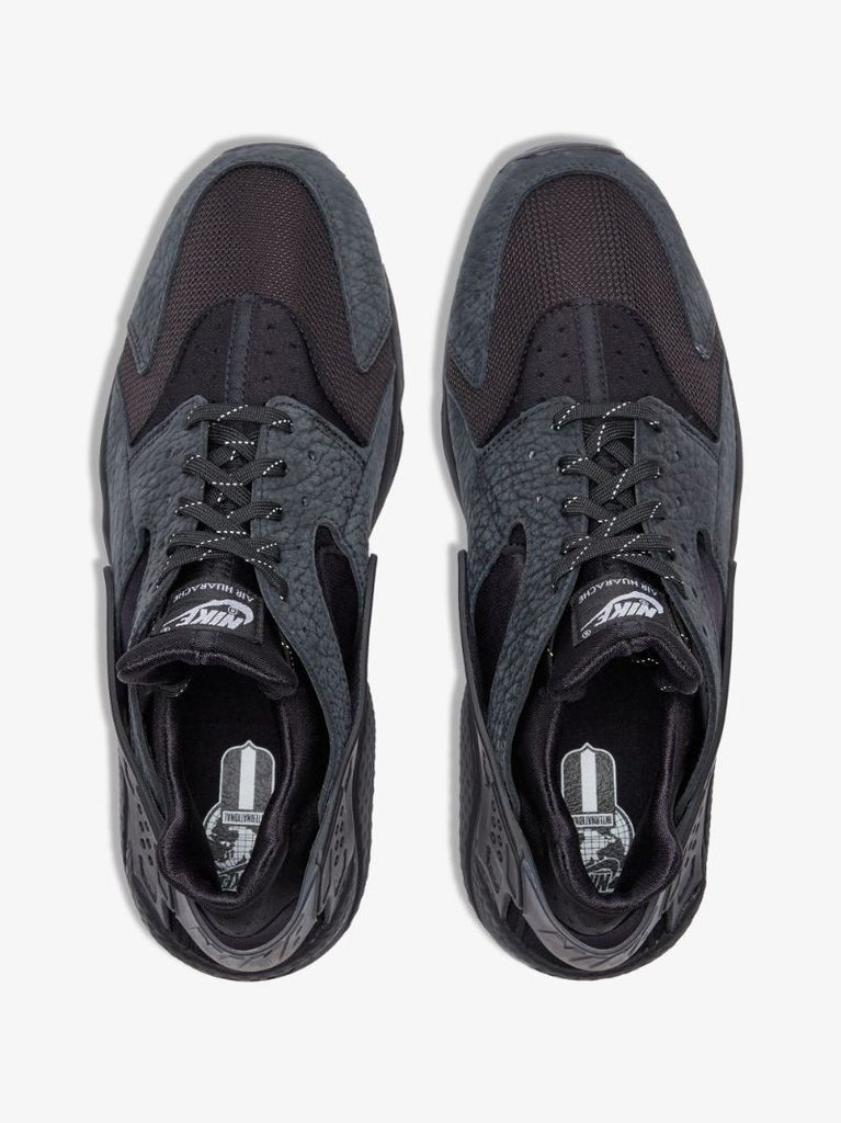 Black Air Huarache Sneakers