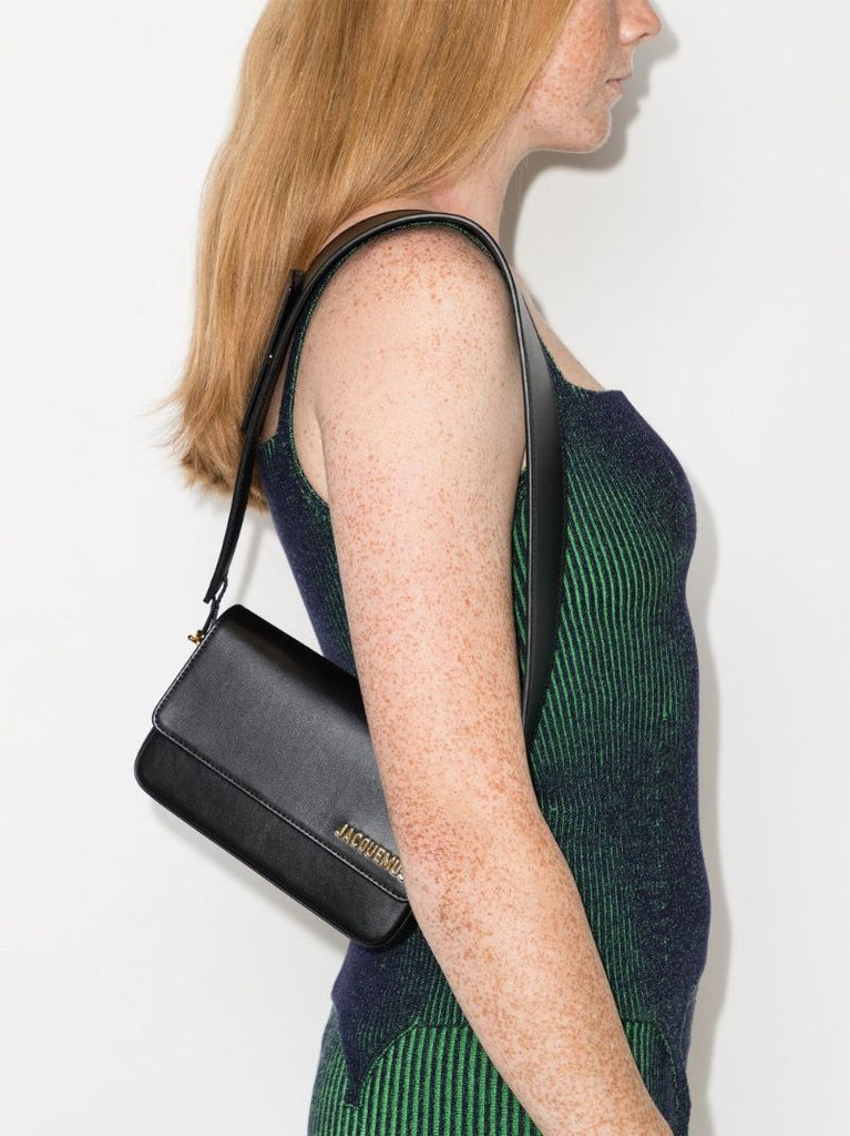 Le Carinu Leather Shoulder Bag