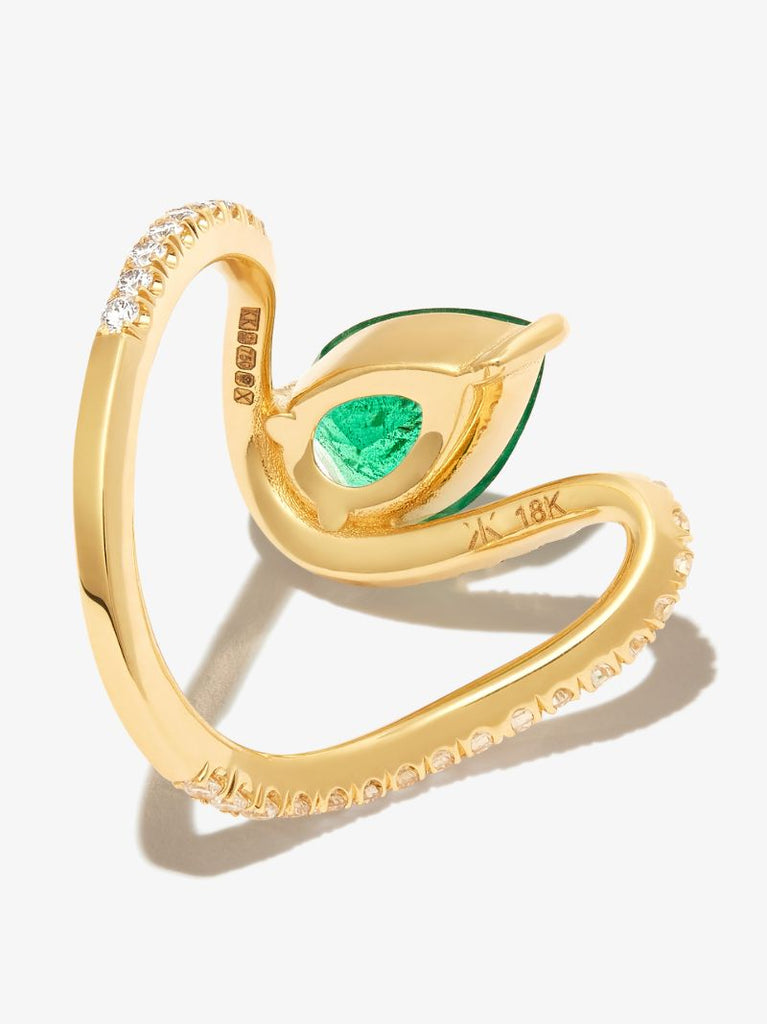18k Yellow Gold Trace Emerald Diamond Ring