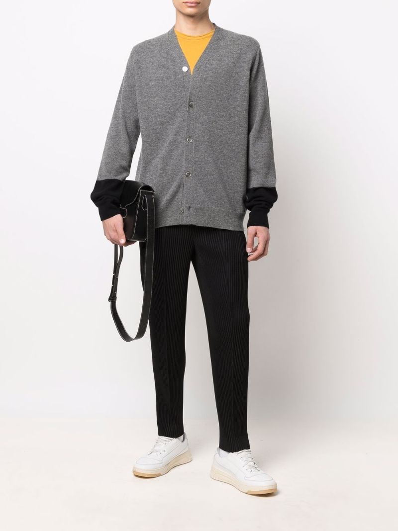 Grey V-neck Lambswool Cardigan