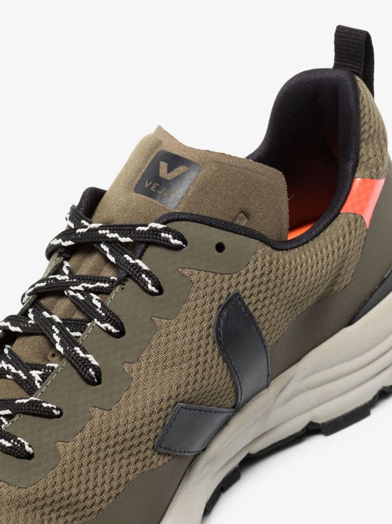 Green Dekkan Low Top Sneakers