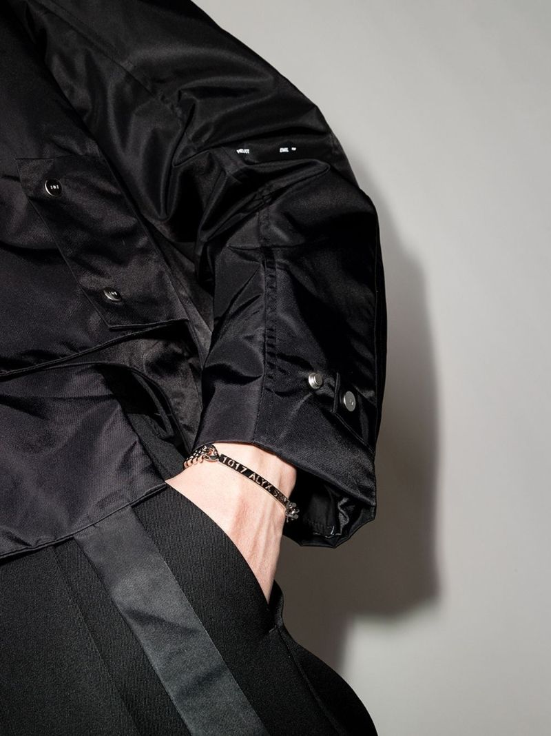 Silver-plated Buckled Bracelet