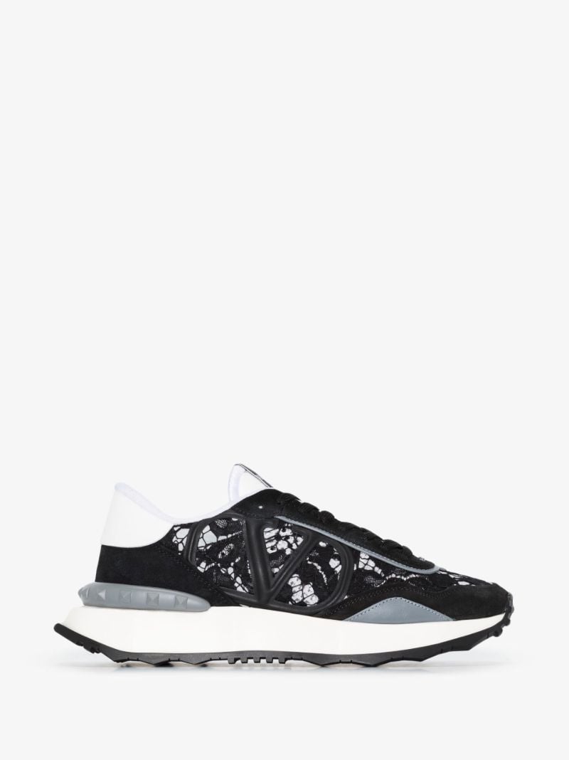 Black Lacerunner Low Top Sneakers
