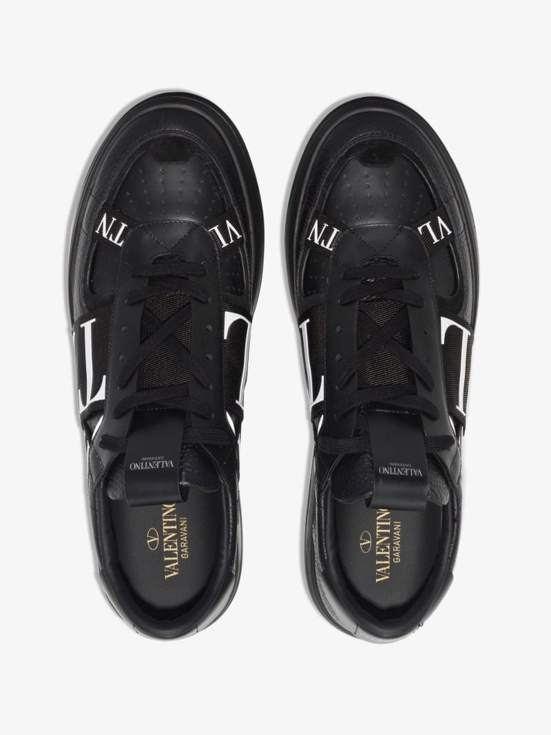 Black Vl7n Low Top Leather Sneakers