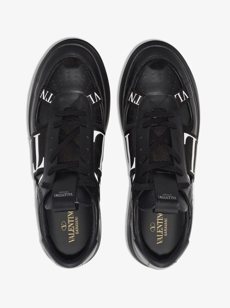 Black Vl7n Low Top Leather Sneakers
