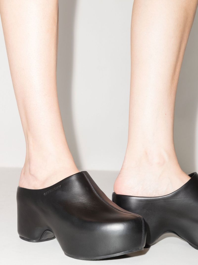 Black G 85 Platform Leather Clogs