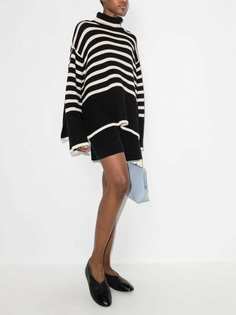 Elgood Cashmere Shorts