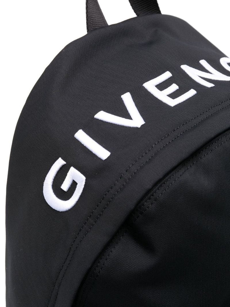 Black Essentiel U Backpack