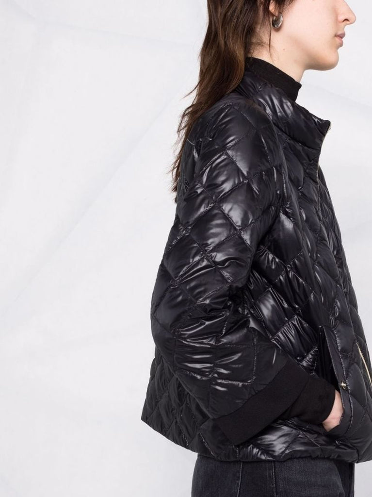 Black Ultralight Diamond-quilted Jacket