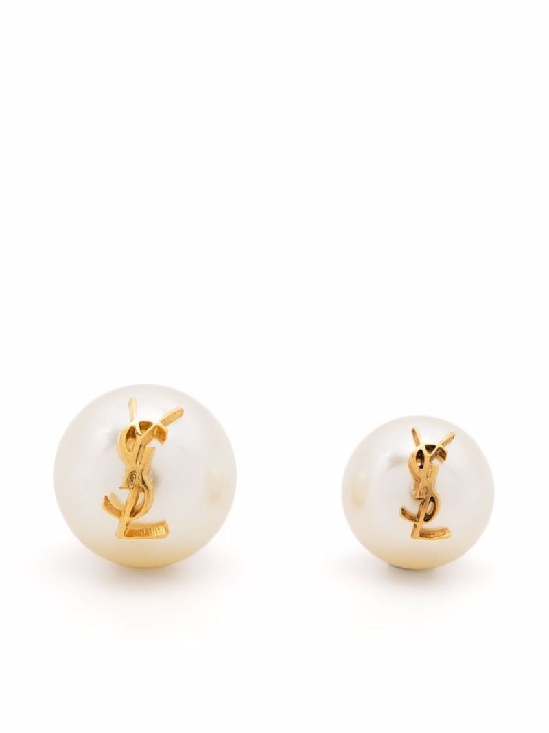 White Logo Plaque Pearl Stud Earrings