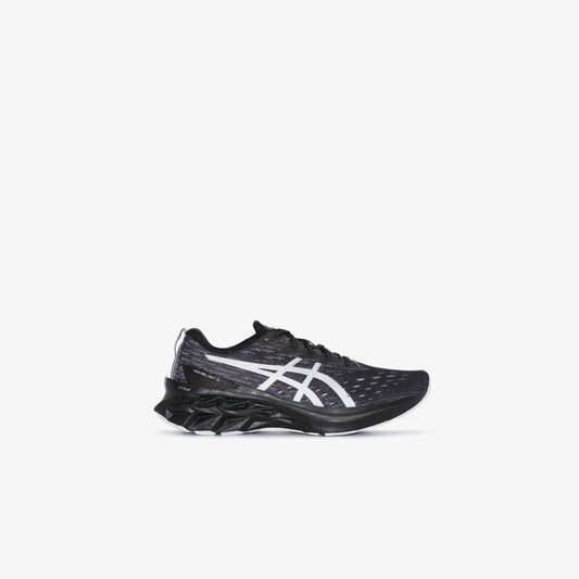 Black Run Novablast 2 Sneakers