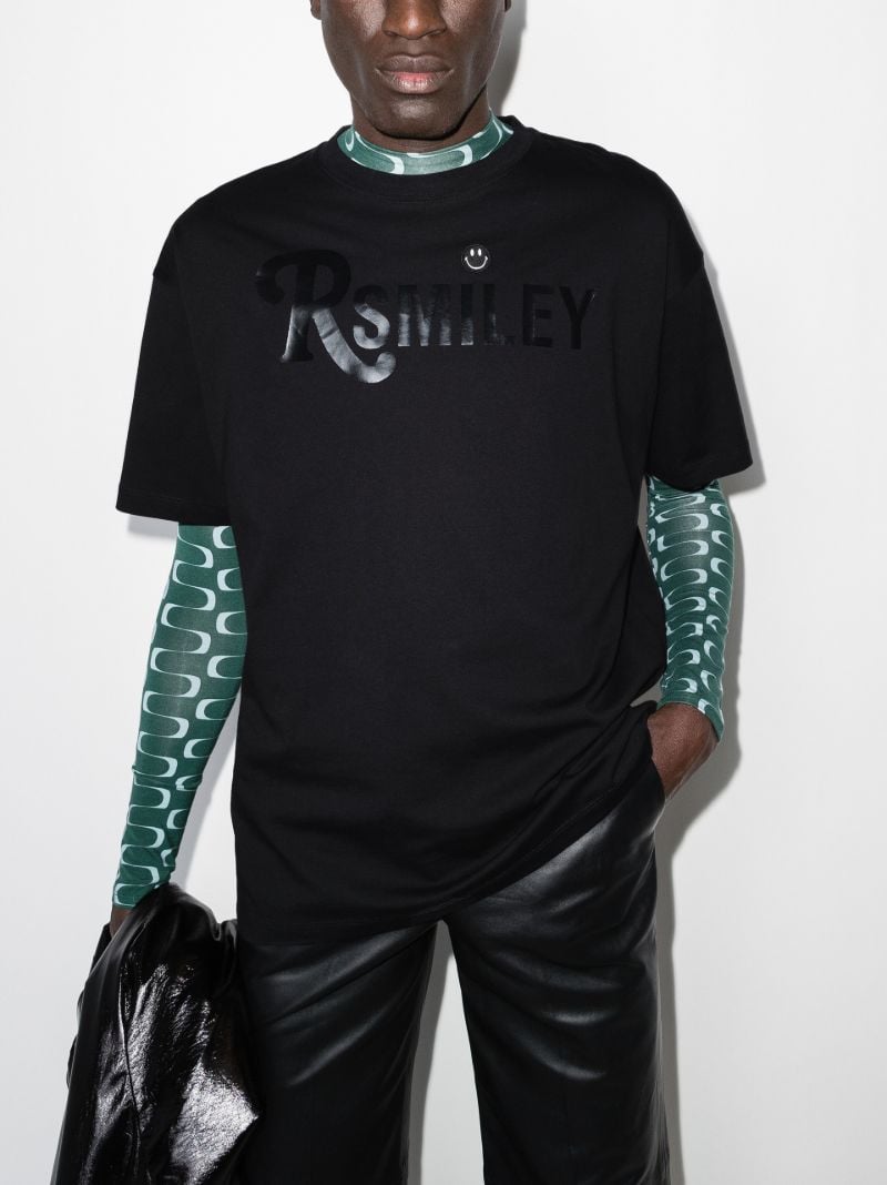 Smiley Tonal Logo Print T-shirt