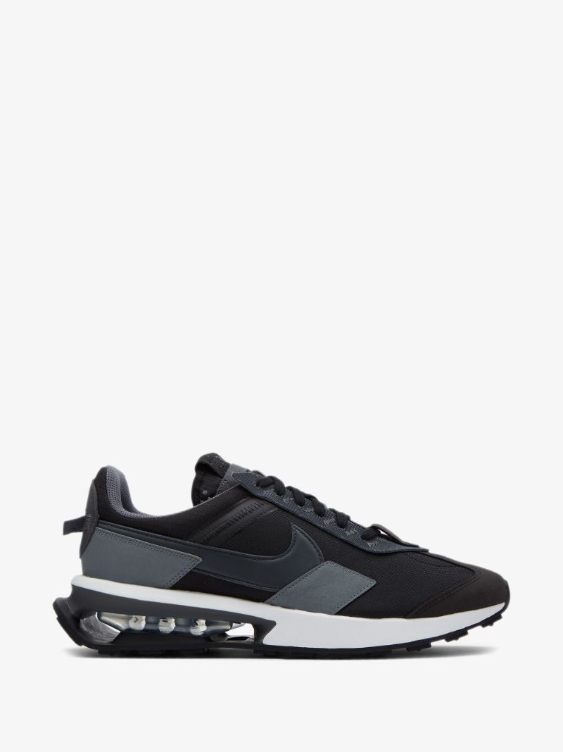 Black Air Max Pre-day Sneakers