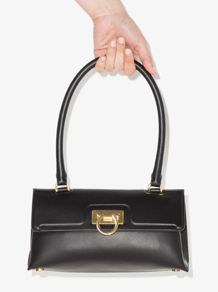 Black Trifolio Swing Leather Shoulder Bag