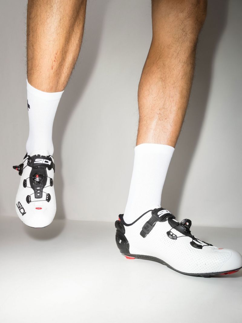 White Wire 2 Carbon Cycling Sneakers